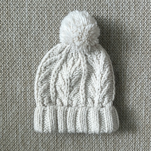 American Eagle Knit Beanie - Picture 1 of 2